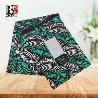 LDPE Plastic Poly Auto Mailer Bag Fan Folded Mailing Bags On A Roll Customized Size