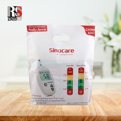 Customized Size Die Cut Handle Plastic Bags T Shirt Shopping Bags For Leisure